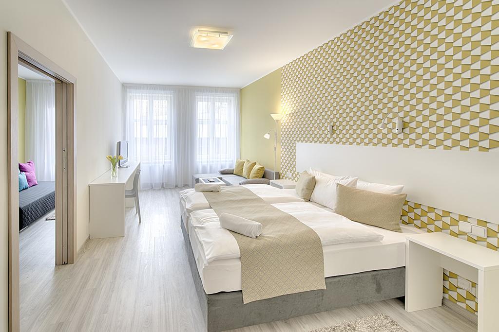 Apartment Promenada 35 카를로비바리 외부 사진